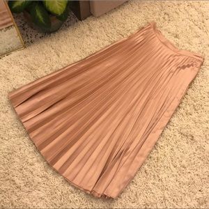 Mango Pleated Satin Skirt